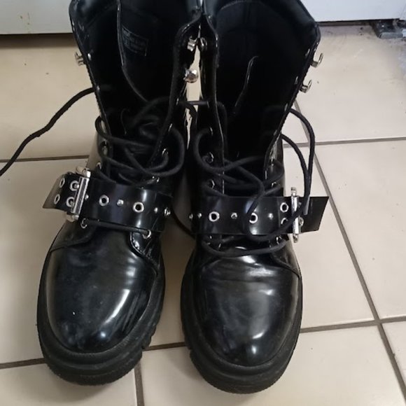 Vero Moda Black Combat Lace-Up Boots with Belt Detail - US 7 / UK 5 / EUR 38 - Picture 3 of 15